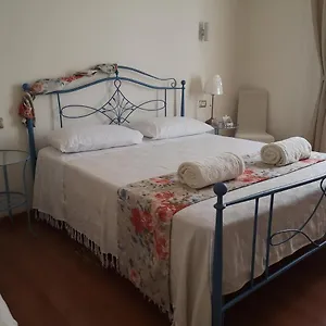 La Camelia Bed and breakfast